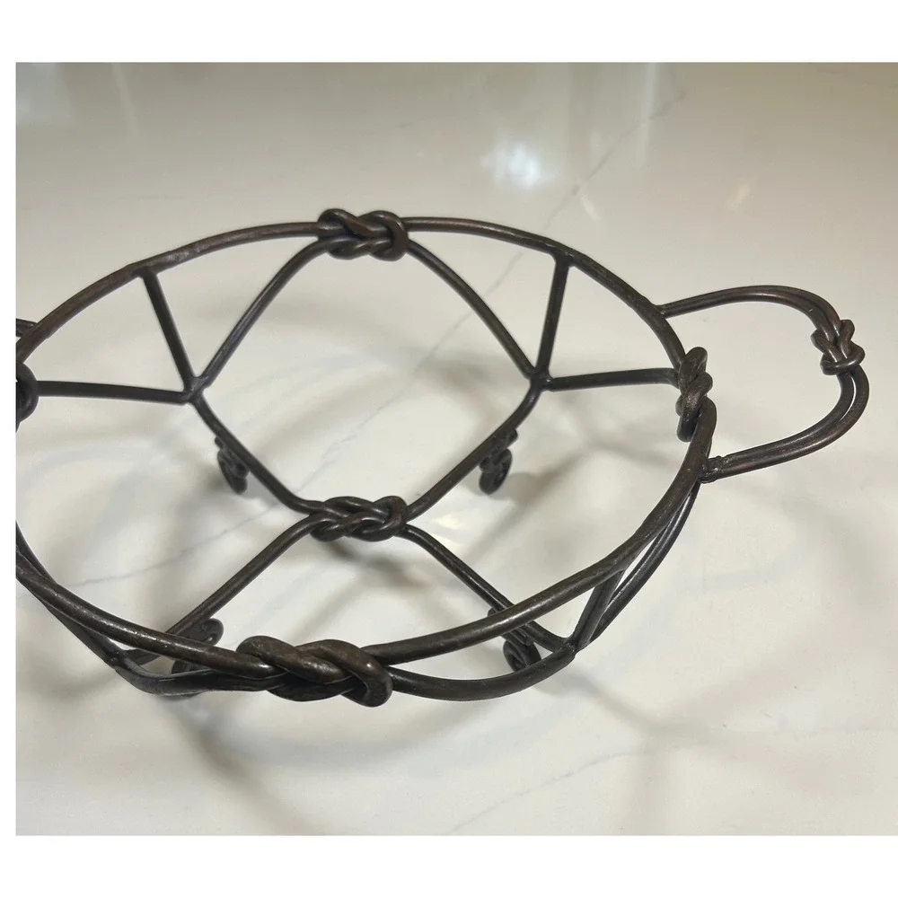 Wrought Iron 9 inch circle trivet dish Holder stand Brown Rustic Knot Decor